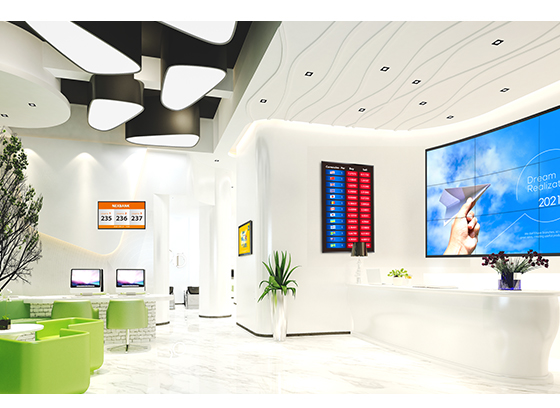 Engaging Visuals in the bank with NEXCOM NDiS M538